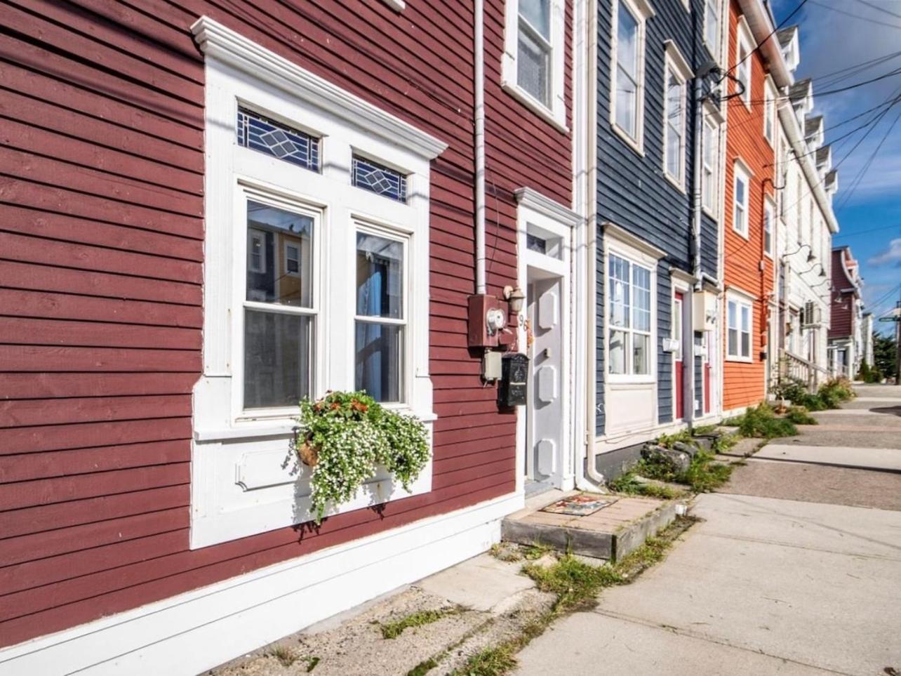 Historic Jelly Bean Row House, Walk To Signal Hill Villa St. John's Exterior photo